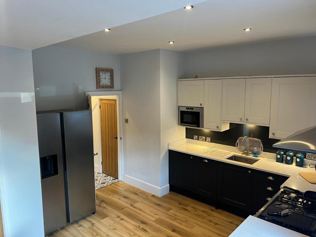 Stoke-on-Trent Luxury 2 Bed Apartment Great Location מראה חיצוני תמונה