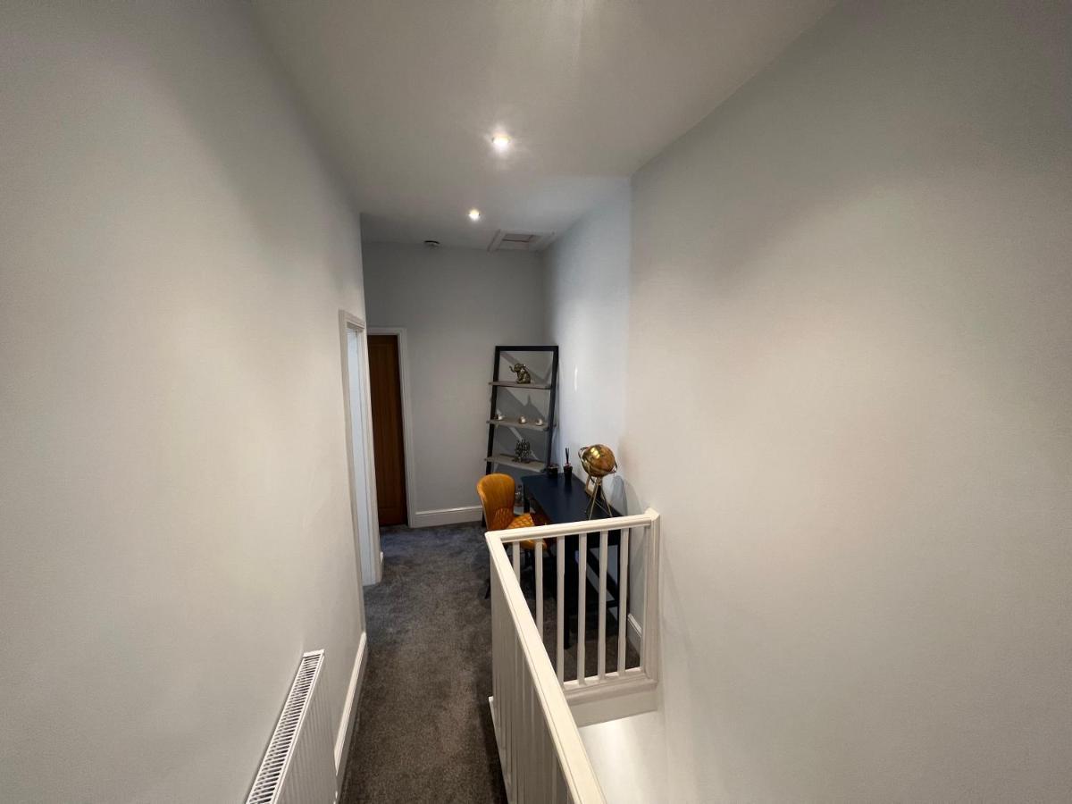 Stoke-on-Trent Luxury 2 Bed Apartment Great Location מראה חיצוני תמונה