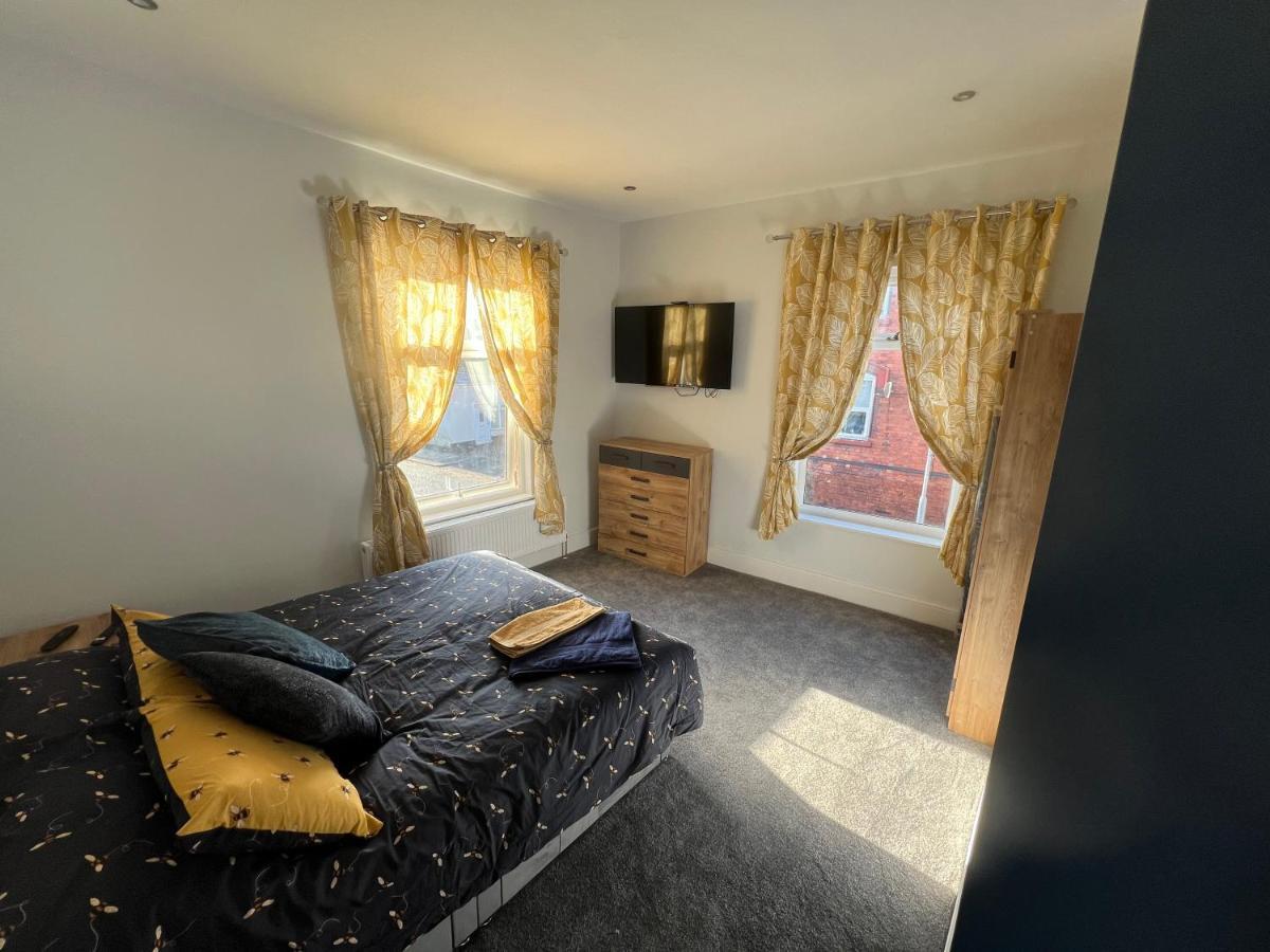 Stoke-on-Trent Luxury 2 Bed Apartment Great Location מראה חיצוני תמונה
