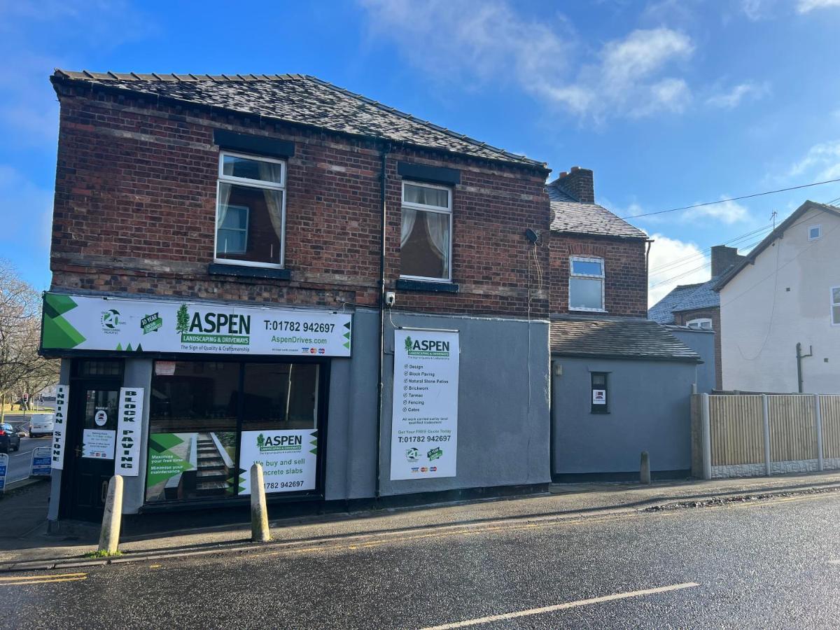 Stoke-on-Trent Luxury 2 Bed Apartment Great Location מראה חיצוני תמונה