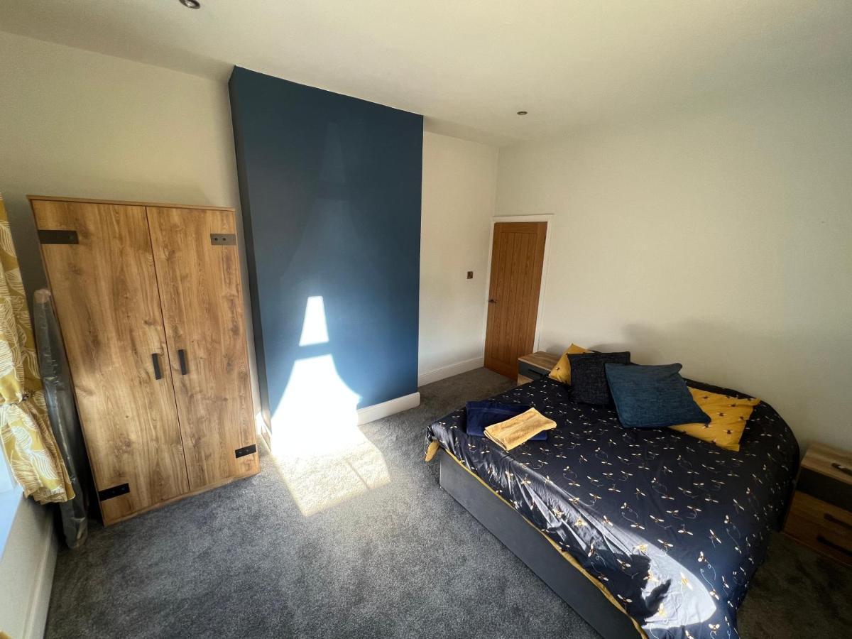 Stoke-on-Trent Luxury 2 Bed Apartment Great Location מראה חיצוני תמונה