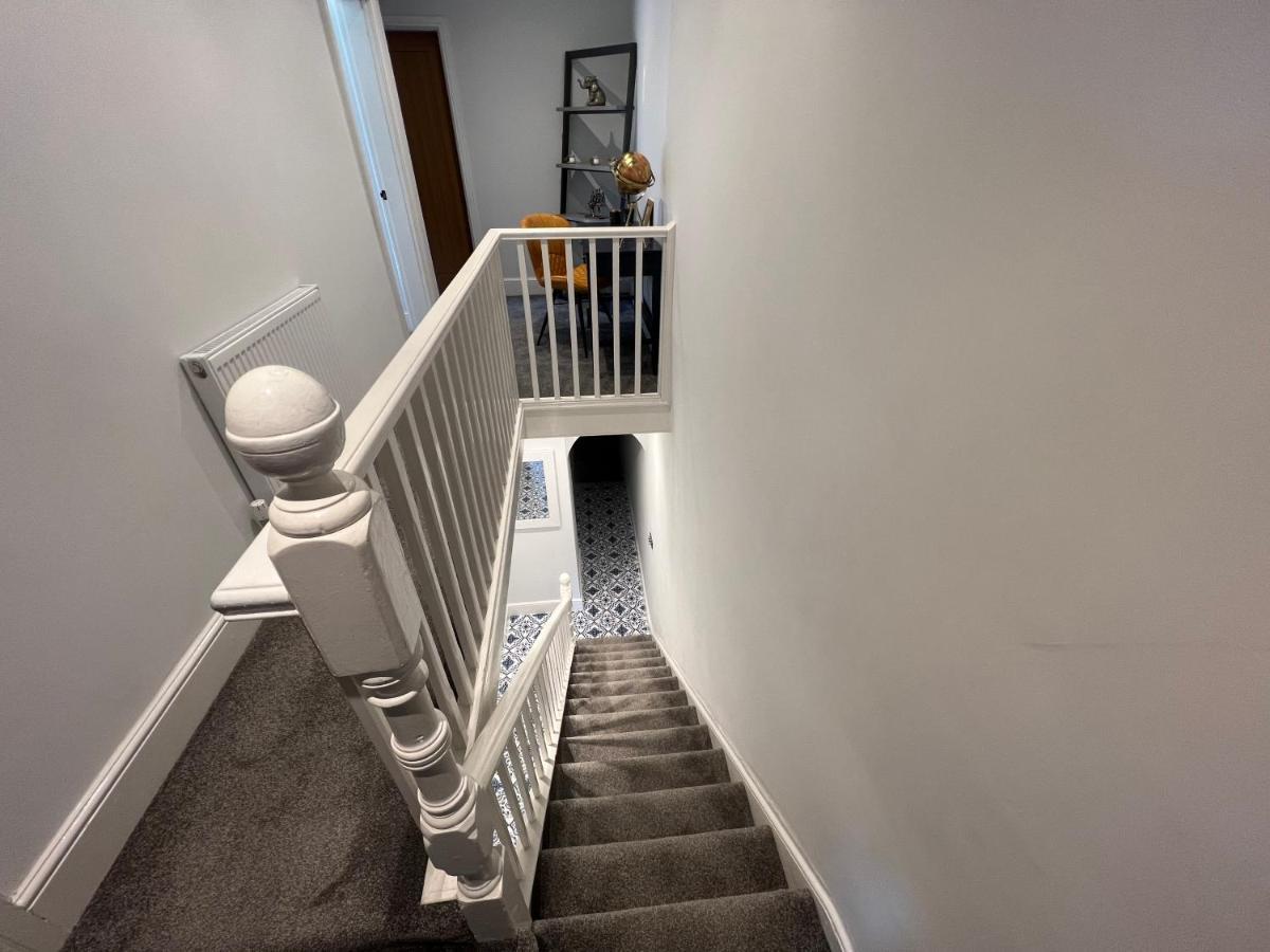 Stoke-on-Trent Luxury 2 Bed Apartment Great Location מראה חיצוני תמונה