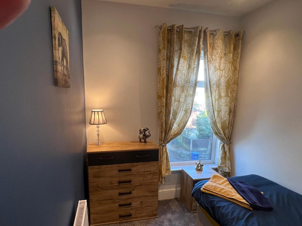 Stoke-on-Trent Luxury 2 Bed Apartment Great Location מראה חיצוני תמונה
