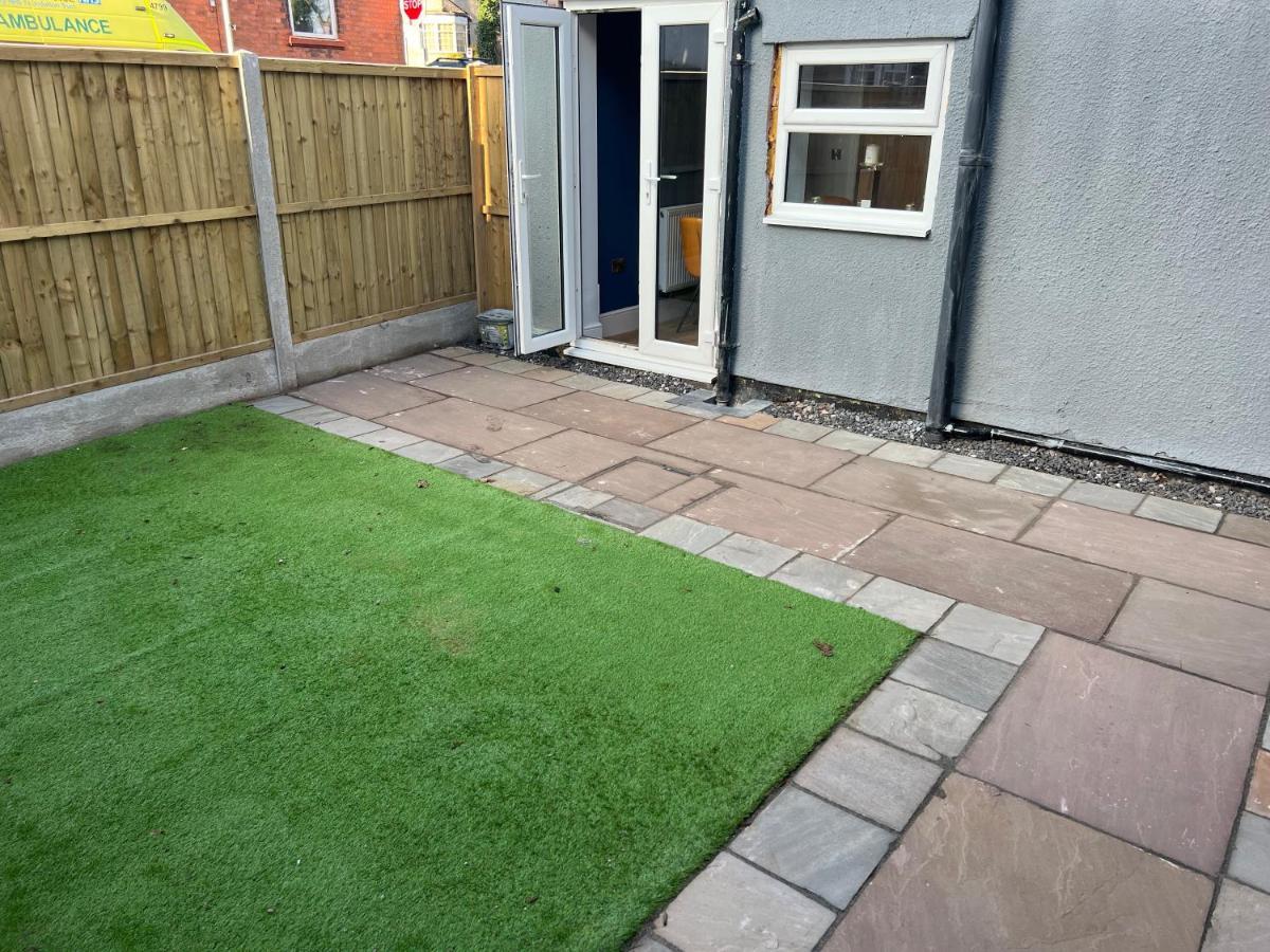 Stoke-on-Trent Luxury 2 Bed Apartment Great Location מראה חיצוני תמונה