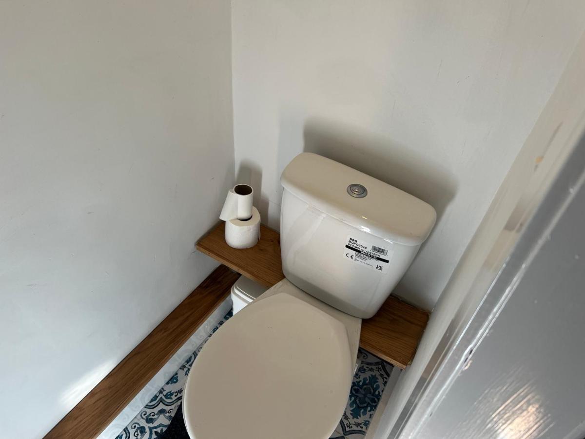 Stoke-on-Trent Luxury 2 Bed Apartment Great Location מראה חיצוני תמונה
